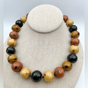 BOHEMIAN CLAY NECKLACE